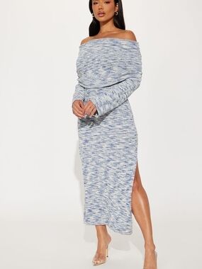 Fashion Nova Blue and Cream Marled Knit Top